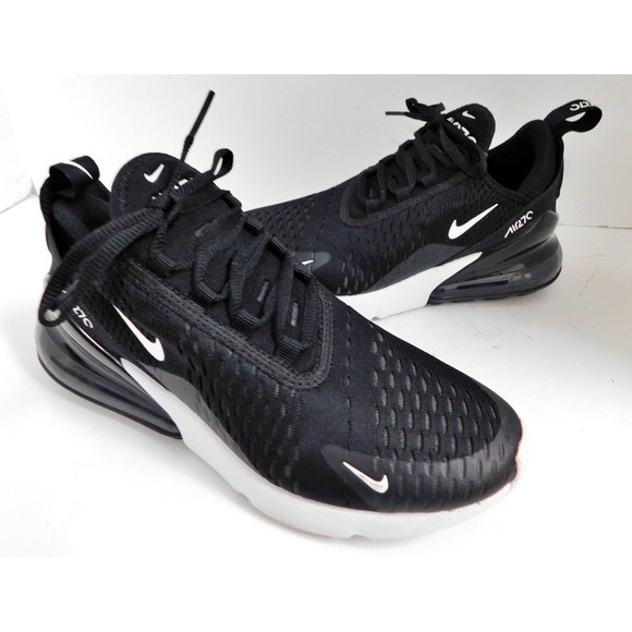 Nike Air Max 270 Women's Shoes Sneakers White Black Athletic AH6789-100 sz 7 - Picture 1 of 9